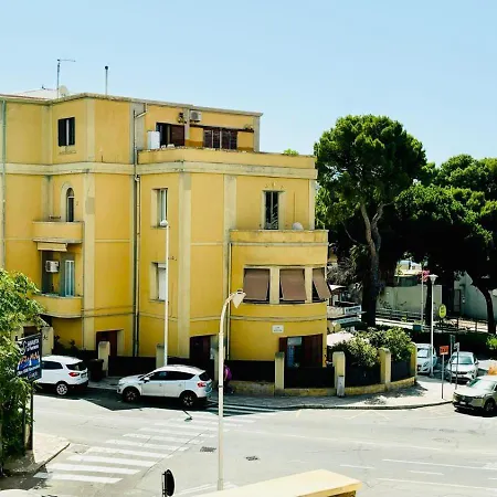 Sunshine - Vicino Al Mare, Cagliari, Sardinia * Кальяри