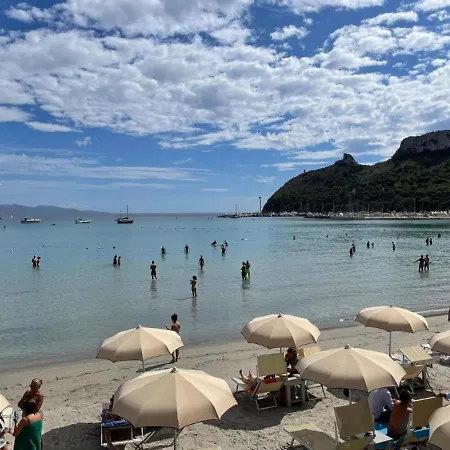 Sunshine - Vicino Al Mare, Cagliari, Sardinia Apartment